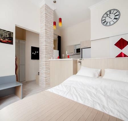 Manhattan Studio Budapest Room photo